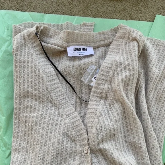 Double Zero Loose Fitting Cardigan Sweater - Picture 3 of 4